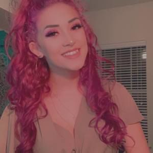 Meet your Posher, Alexis